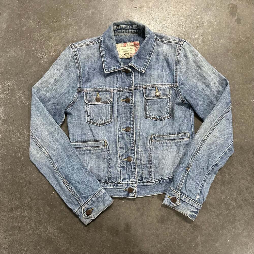 Abercrombie & Fitch Vintage Y2K Light Wash Denim Jean Trucker Jacket Size M